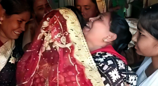 ডাক্তার হইছেন, বুঝেন না, সব বলতে হইবো